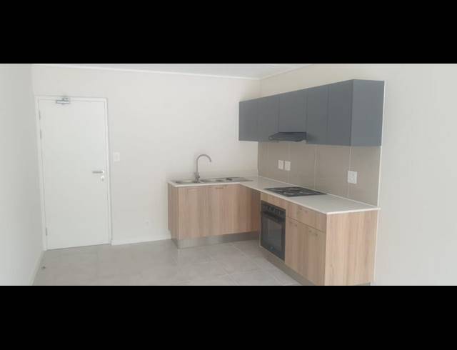 2 BEDROOM PROPERTY TO RENT IN GREENBAY ECO ESTATE